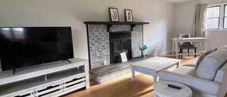 TV connectée, cheminée