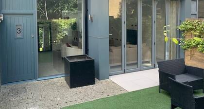 Central London Luxurious 4 Bed Show Home in Islington