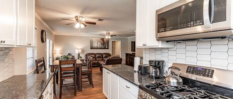 Fridge, microwave, stovetop, dishwasher