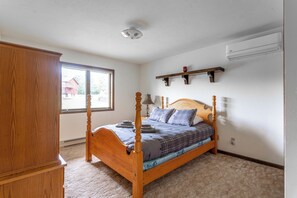 2 chambres, fer et planche Ă repasser, Wi-Fi gratuit, draps fournis