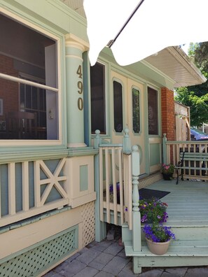 Front of property - Stonewater Manor (Gananoque)