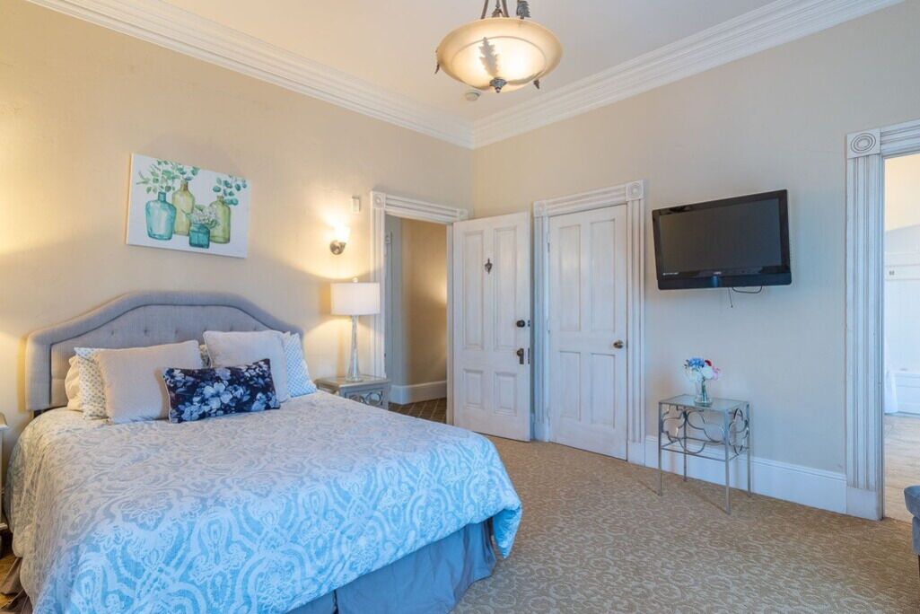 1 多间卧室、WiFi、床单