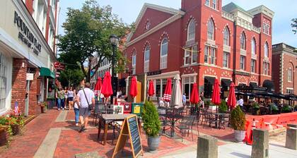 Cozy Salem Getaway. Historic Home Near All the Sights