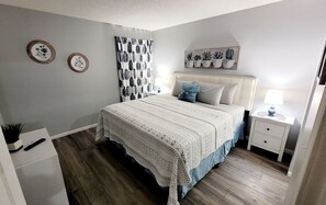 1 bedroom, iron/ironing board, travel cot, free WiFi