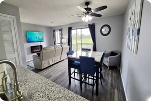 Smart TV, fireplace, books - 1BR Condo-Indoor/Outdoor Pool, Hot Tub, Family Friendly Features, Relaxing Oasis (Branson)