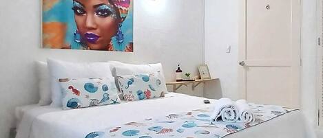 2 chambres, fer et planche à repasser, Wi-Fi gratuit, draps fournis