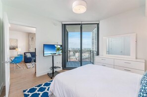 2 bedrooms, desk, iron/ironing board, free WiFi