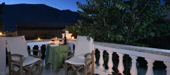 Troullos Traditional Houses