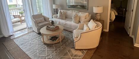 TV connectée, livres, imprimantes