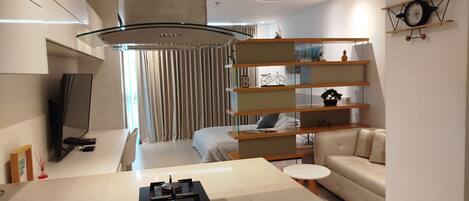 1 habitación, escritorio, tabla de planchar con plancha y wifi gratis