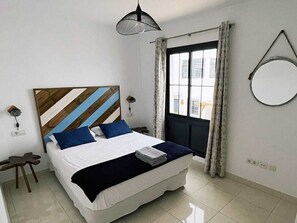 3 soverom, strykejern/-brett, wi-fi og sengetøy