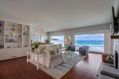 Blue Sea Villa, Centered in La Jolla Shores!