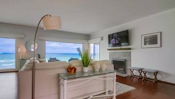 Smart-TV, peis og stereoanlegg