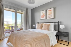 1 camera, ferro/asse da stiro, Wi-Fi, lenzuola