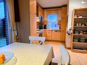 Microwave, oven, dishwasher