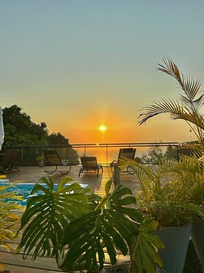 Piscine extérieure, piscine chauffée