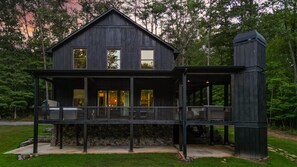 Exterior - FightingTown Escape | Blue Ridge, GA (McCaysville)