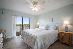 2 bedrooms, iron/ironing board, free WiFi, bed sheets - Dolphins, Pickleball, Sand Oh My-Waterfront Vacation Beach Condo w/ Resort Perks (Indian Shores)