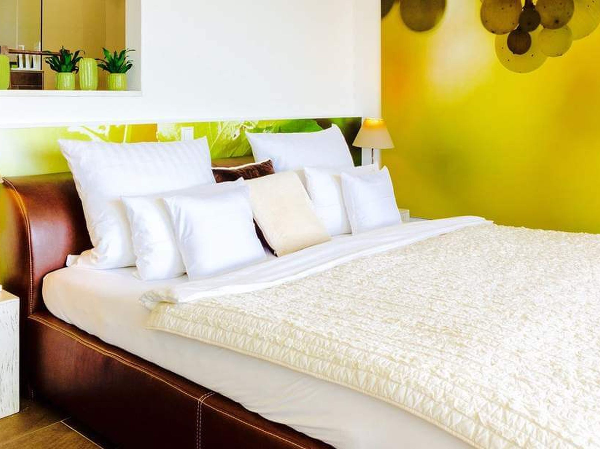 Doppelzimmer Superior mit Seeblick, 32qm, mit Dusche/WC und eigener Terrasse oder Balkon, max. 2 Personen-Burgunderhof Hagnau