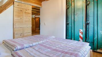 1 makuuhuone, ilmainen Wi-Fi, vuodevaatteet