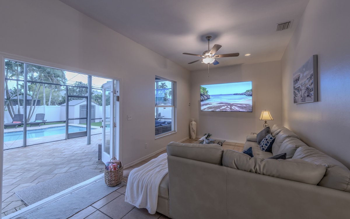 Photo 15 of Spacious 2-Story Villa with Pool & Putting Green