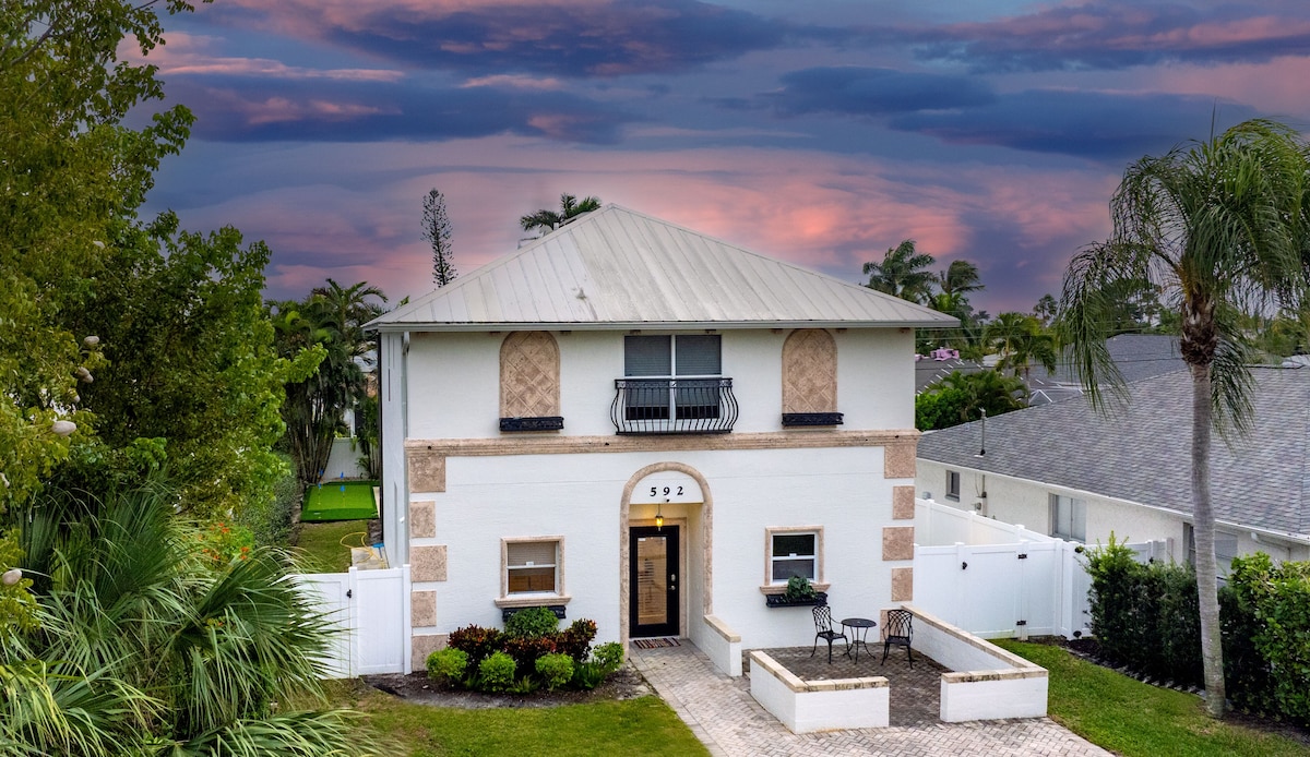 Photo 43 of Spacious 2-Story Villa with Pool & Putting Green