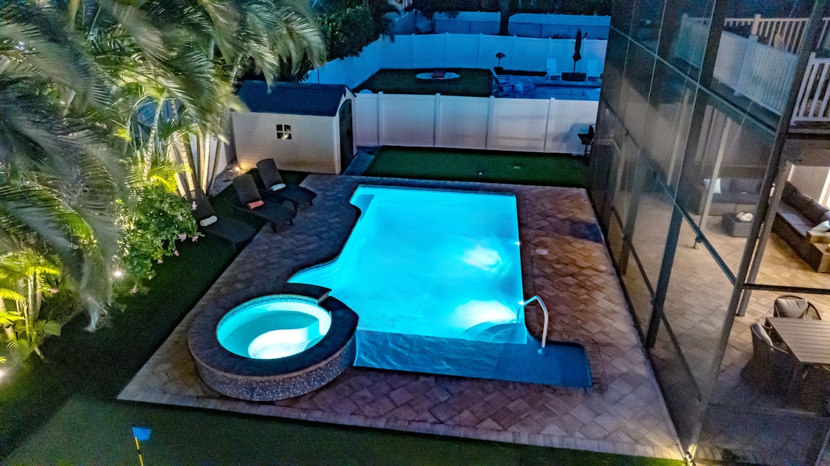 Photo 47 of Spacious 2-Story Villa with Pool & Putting Green