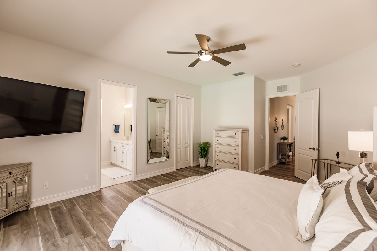 Photo 26 of 4 Bedroom Beach House with Heated Saltwater Pool