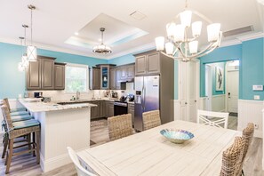 Dining - Bright Naples Home w/ Heated Pool & Lanai (Naples)