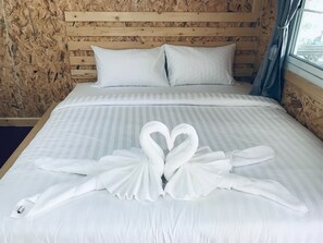 Quarto casal standard, 1 quarto, vista para o jardim | Roupas de cama antialérgicas, edredons de pluma