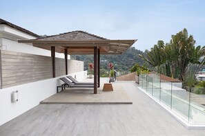 Rooftop terrace - Miami-Style 2BR Pool Villa Janine Kamala (Kamala)