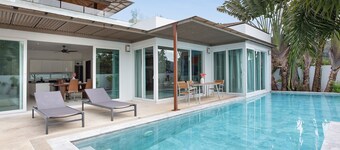 Miami-Style 2BR Pool Villa Janine Kamala