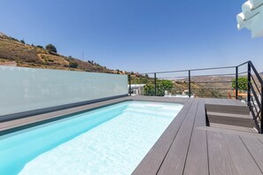 Pool - Modern apartment in Competa with Mountain View, Shared Pool & Wi-Fi (competa)