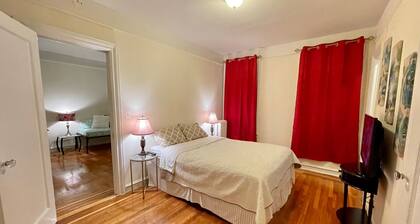 One Bedroom Apartment In Manhattan