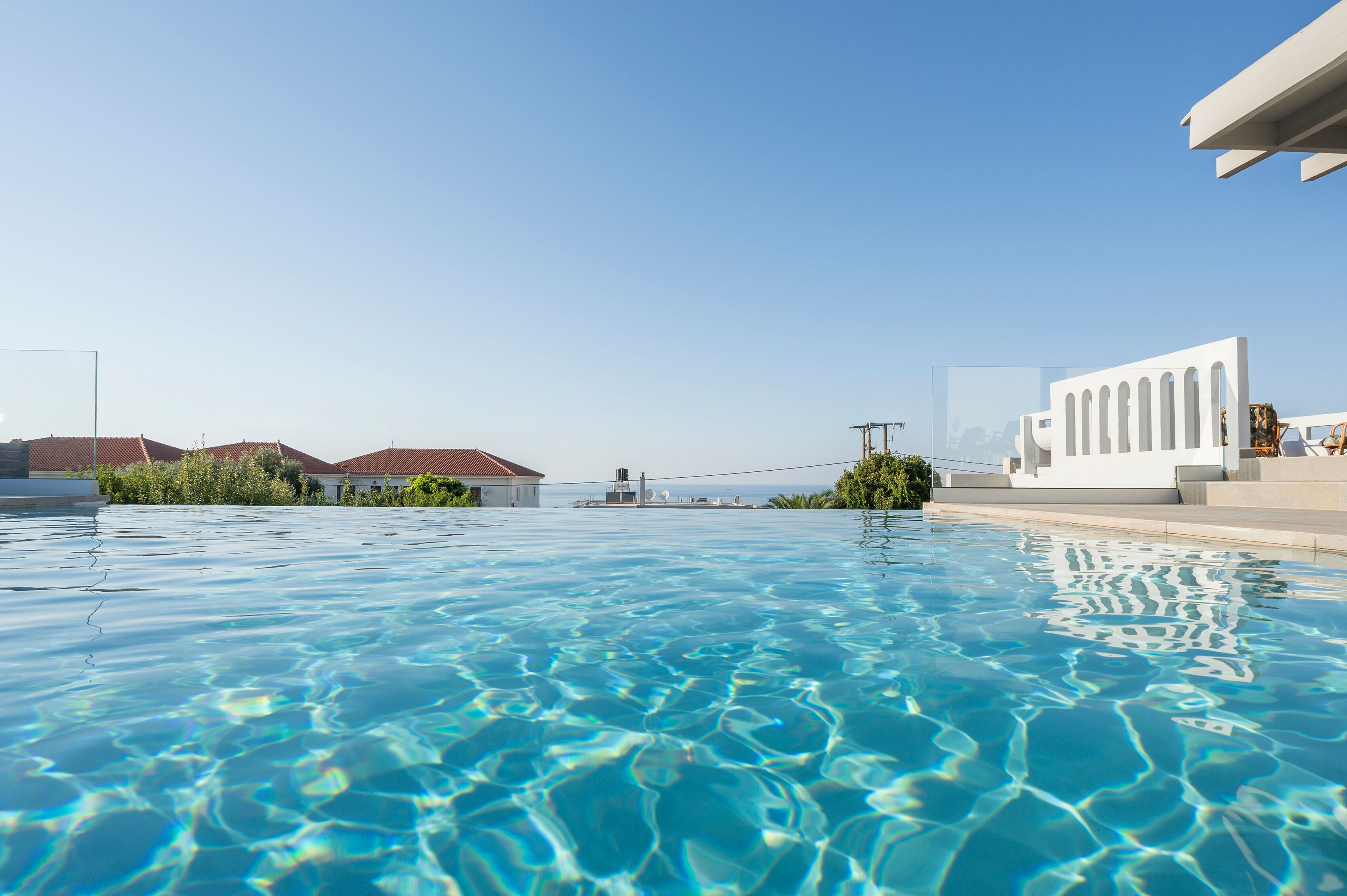 Seasonal outdoor pool, pool umbrellas, sun loungers
