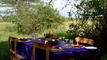 Outdoor dining
