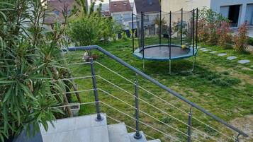 Enceinte de lâhĂ©bergement