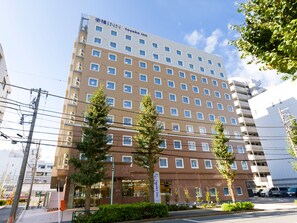 Exterior - Toyoko Inn Tokyo Higashi-fuchu-eki Kita (Fuchu)
