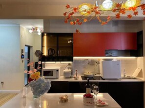 Departamento de luna de miel | Escritorio, espacio para trabajar con laptop y wifi gratis