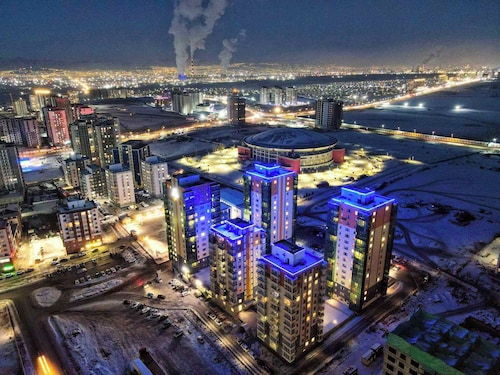  Eagle Town Service Apartment