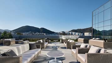 Sundeck