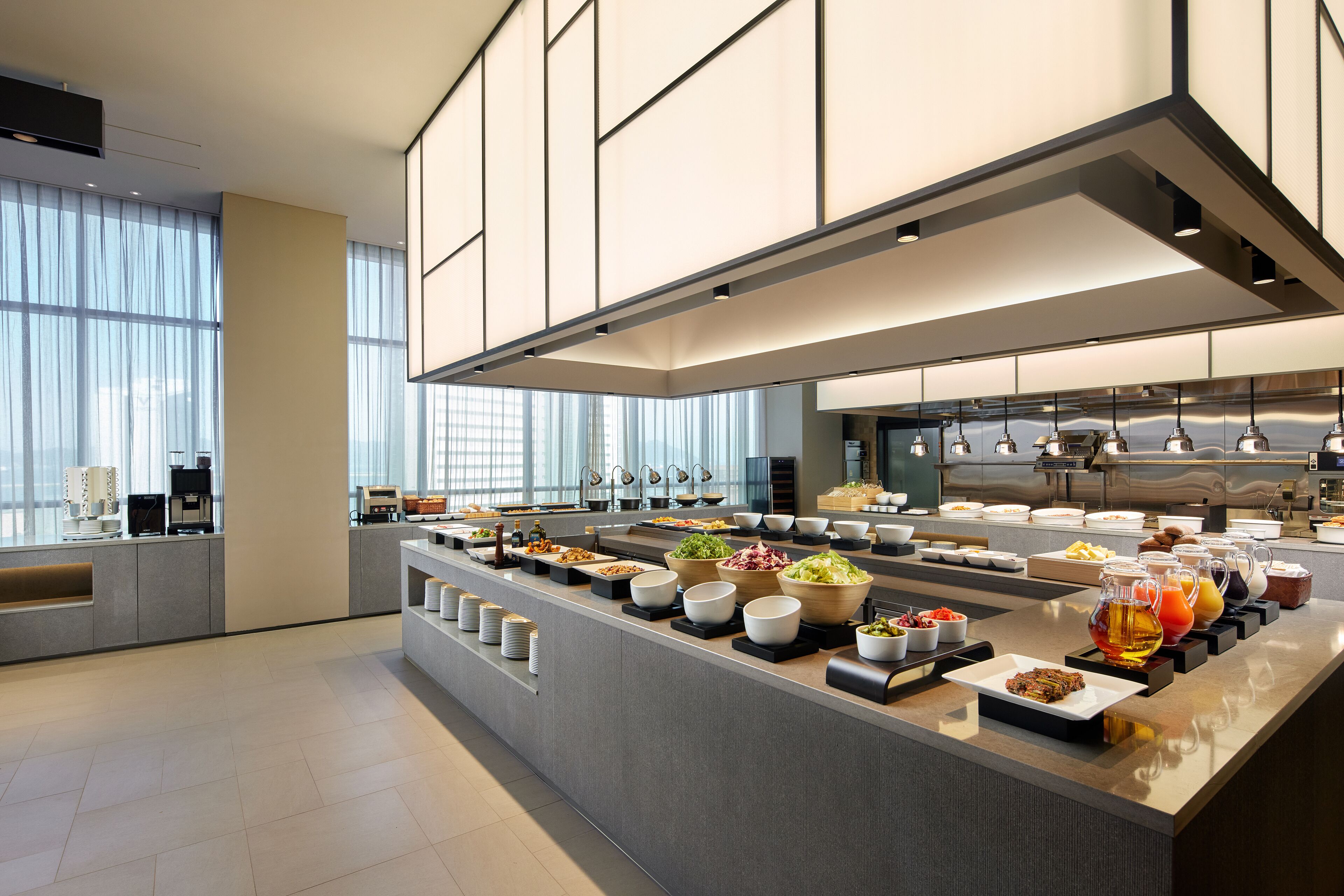 breakfast and dinner served