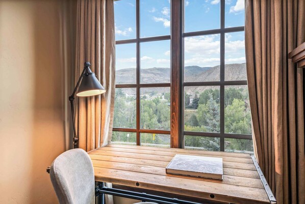 Interior - Ascent 312 - 2 Bedroom Residence (Avon)