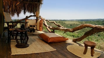 Deluxe Tent | Balcony