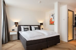 Chambre Double Standard | Bureau, espace de travail pour ordinateur portable, Wi-Fi gratuit