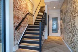 Property entrance - Snoozz Hotels (Bolsward)