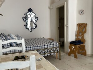 1 bedroom, desk, iron/ironing board, free WiFi - Amazing Apulia (Ostuni)