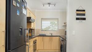 Deluxe Apartment | Private kitchen - Formosa 202 (Cape Town)