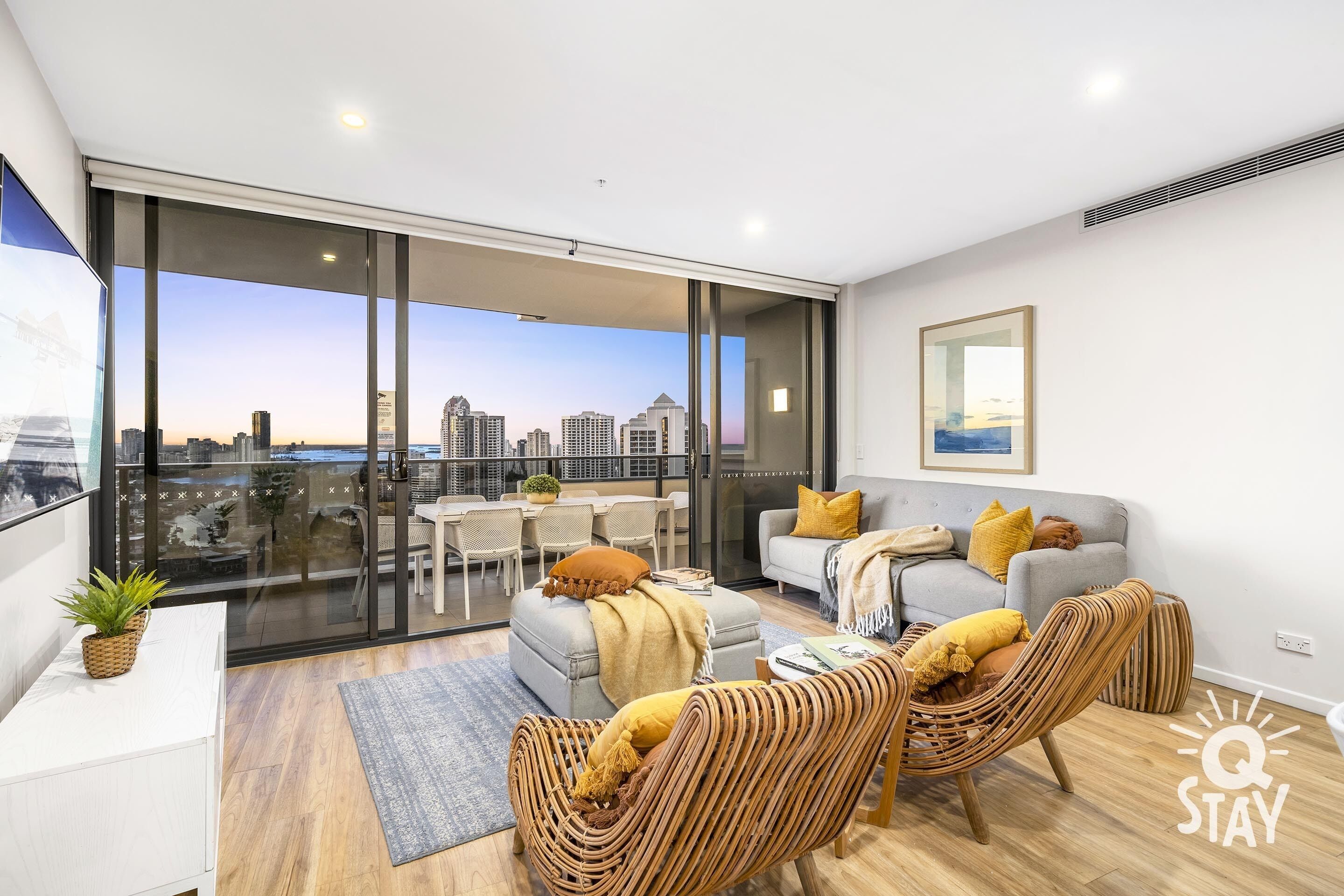 ♦️ Ruby Apartments - Beautiful 3 Bedroom Apartment — Q Stay