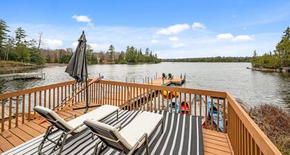 Pôr do Sol Lake House • Modern Cottage • Hot Tub • Pet friendly • Waterfront